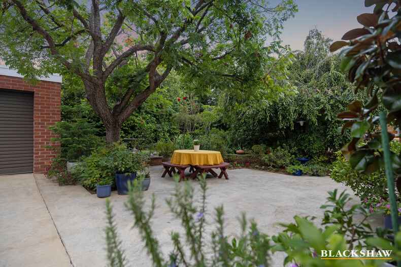 26 MacDonnell Street Yarralumla 26 MacDonnell Street Yarralumla