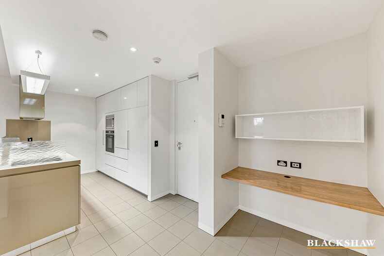 105/2 Grose Street Deakin