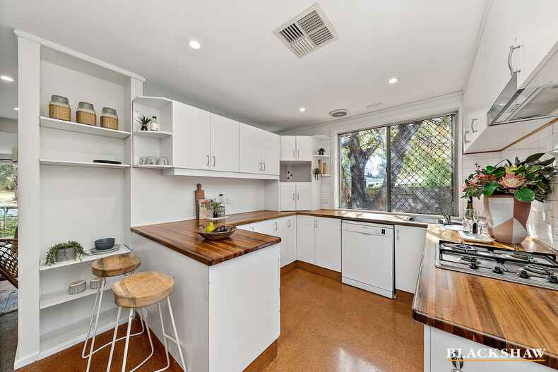 39 Bindaga Street Aranda 39 Bindaga Street Aranda