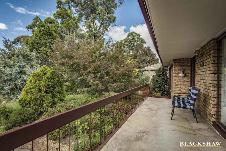 138 Namatjira Drive Chapman