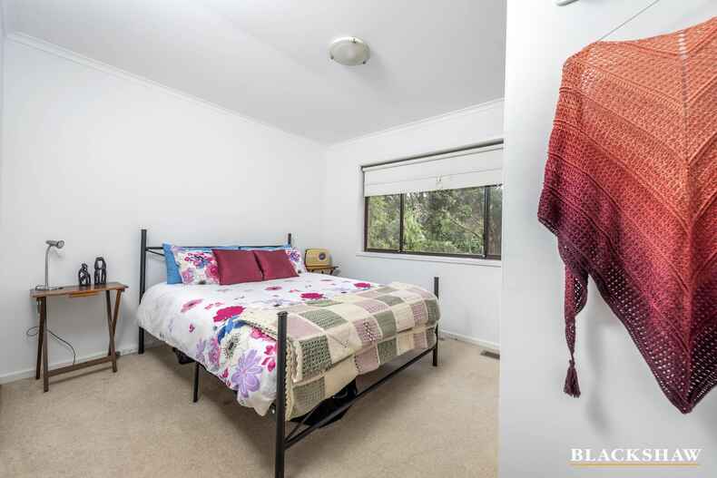 138 Namatjira Drive Chapman