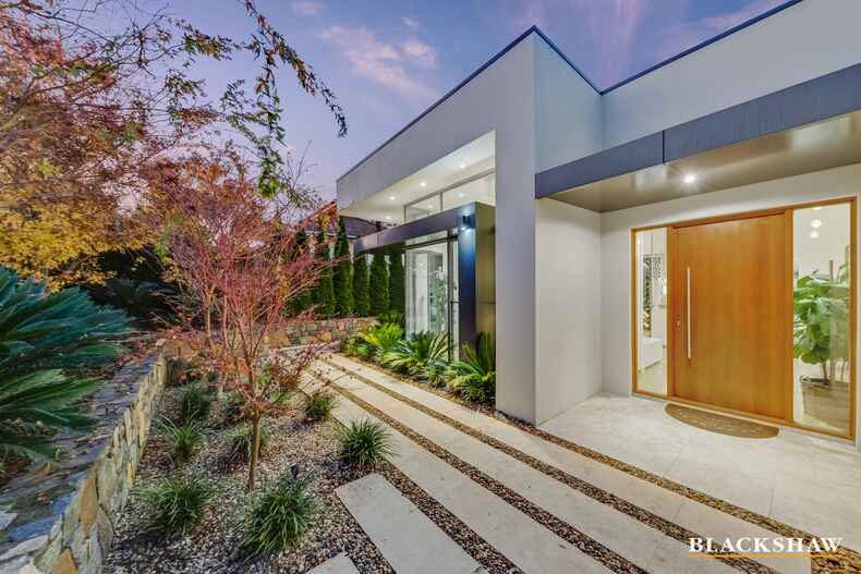 4 Woolls Street Yarralumla 4 Woolls Street Yarralumla