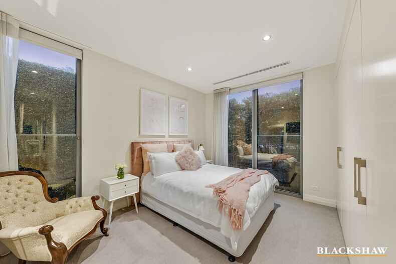 4 Woolls Street Yarralumla 4 Woolls Street Yarralumla