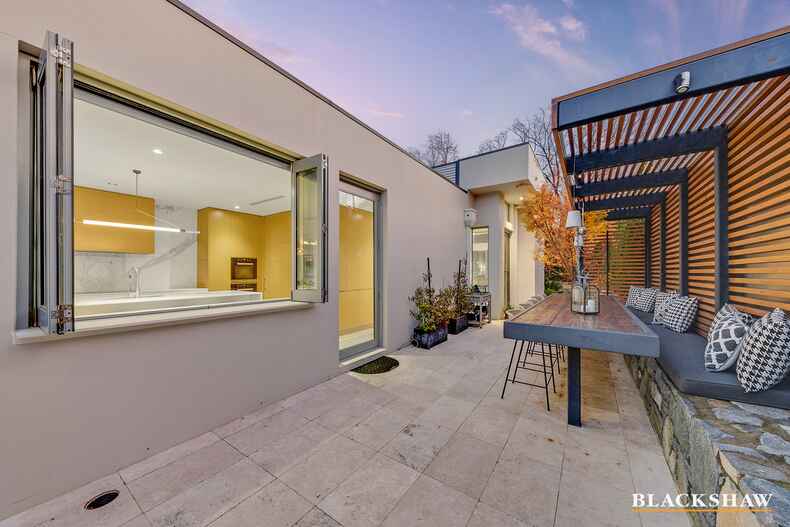 4 Woolls Street Yarralumla 4 Woolls Street Yarralumla
