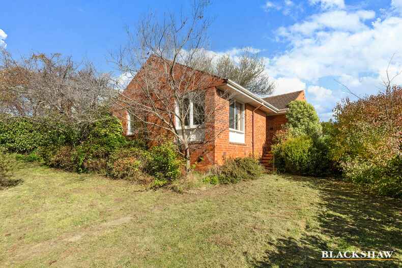 47 MacDonnell Street Yarralumla 47 MacDonnell Street Yarralumla