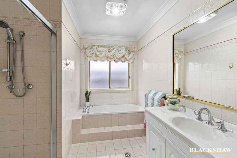 34 Melaleuca Crescent Catalina 34 Melaleuca Crescent Catalina