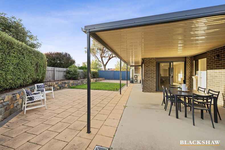 21 Lovely Close Dunlop 21 Lovely Close Dunlop