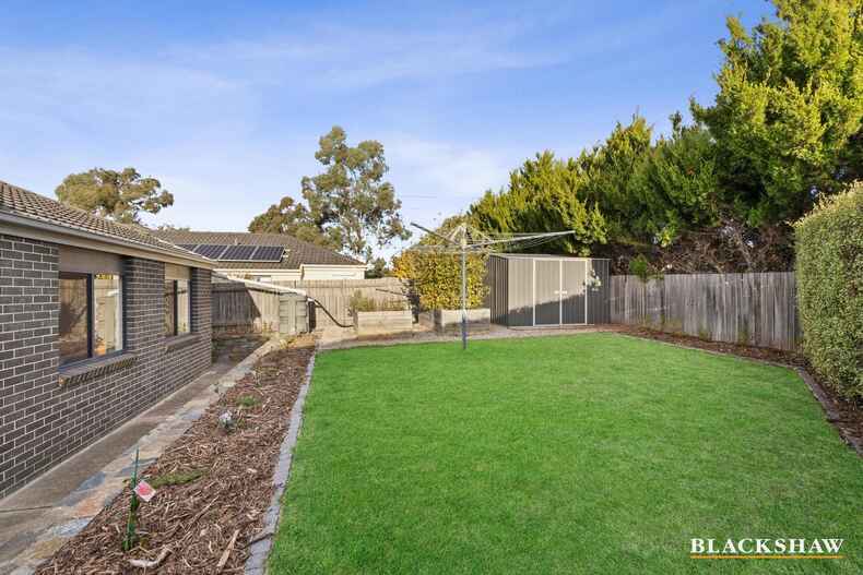 21 Lovely Close Dunlop 21 Lovely Close Dunlop