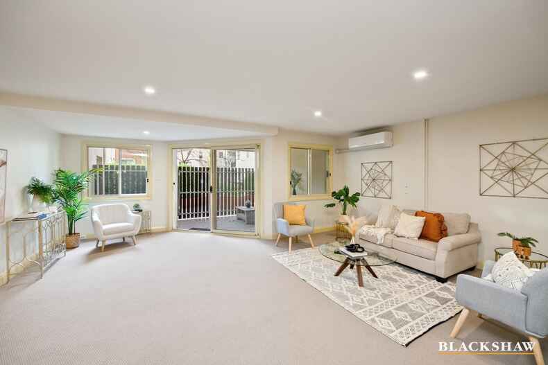 43/7 Empire Circuit Forrest 43/7 Empire Circuit Forrest