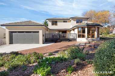 22 Charteris Crescent Chifley