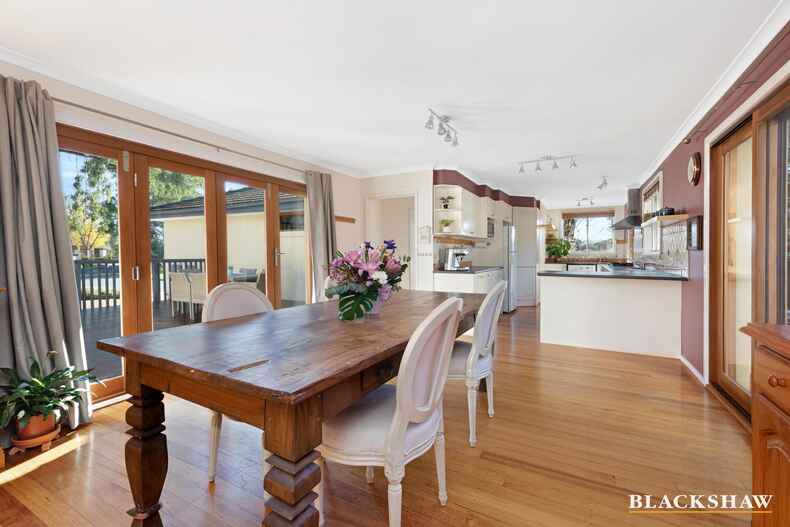 22 Charteris Crescent Chifley 22 Charteris Crescent Chifley