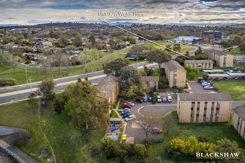 3/6 Walsh Place Curtin