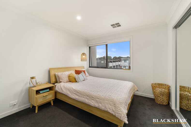 66/2 Rouseabout Street Lawson