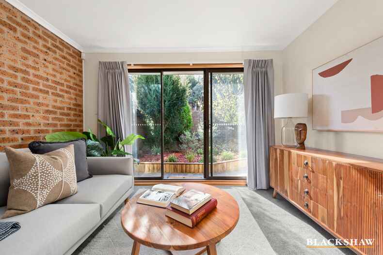 11/4 Mansfield Place Phillip 11/4 Mansfield Place Phillip