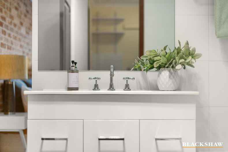 11/4 Mansfield Place Phillip 11/4 Mansfield Place Phillip