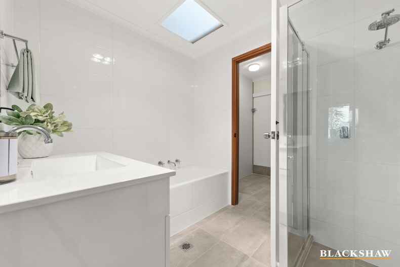 11/4 Mansfield Place Phillip 11/4 Mansfield Place Phillip