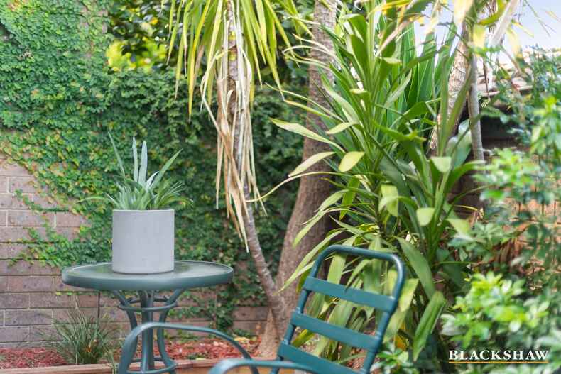 11/4 Mansfield Place Phillip 11/4 Mansfield Place Phillip
