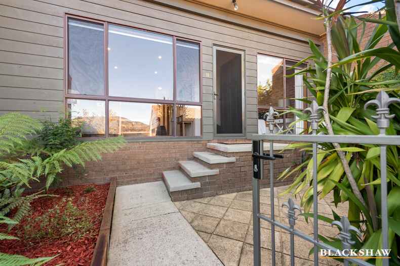 11/4 Mansfield Place Phillip 11/4 Mansfield Place Phillip