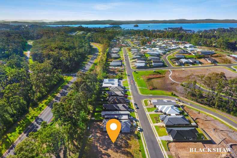 62 Freycinet Drive Sunshine Bay 62 Freycinet Drive Sunshine Bay