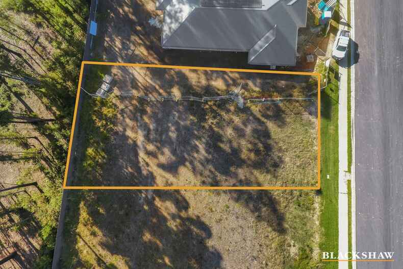 62 Freycinet Drive Sunshine Bay 62 Freycinet Drive Sunshine Bay