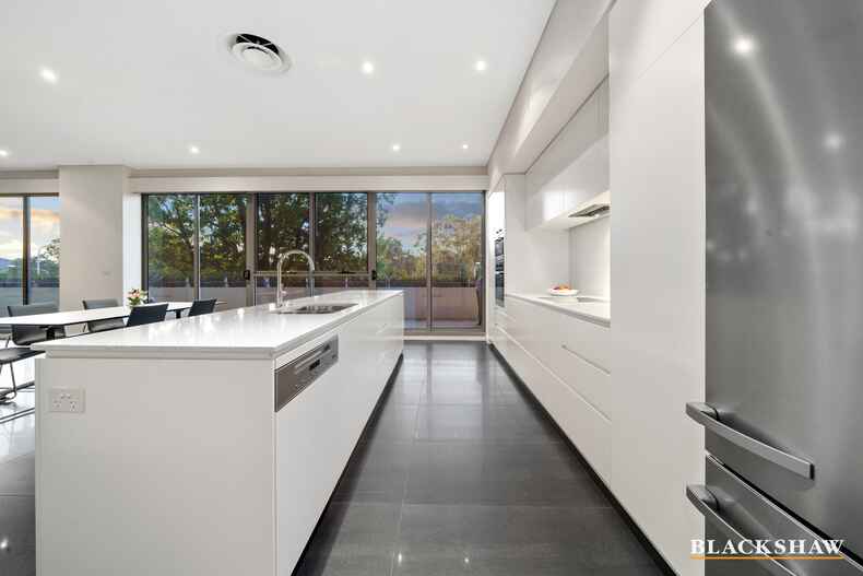 209/23 State Circle Forrest 209/23 State Circle Forrest