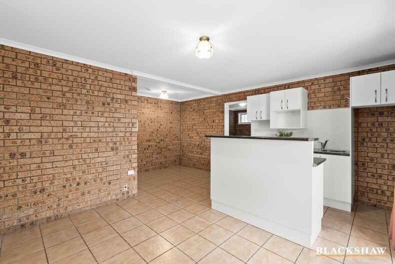 16 Hume Road Surf Beach 16 Hume Road Surf Beach