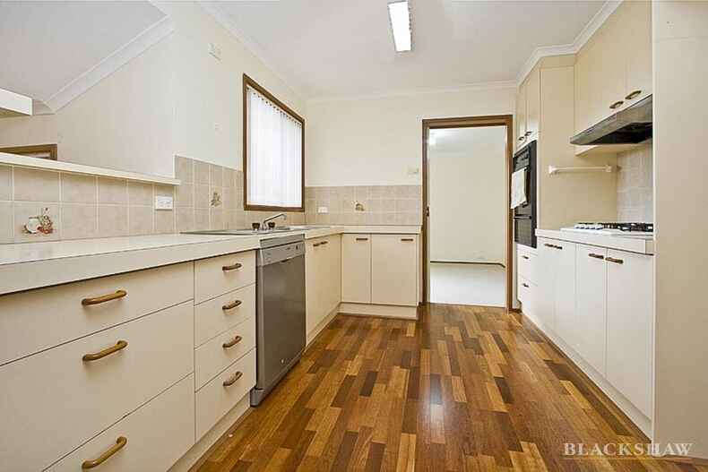 144 Julia Flynn Avenue Isaacs