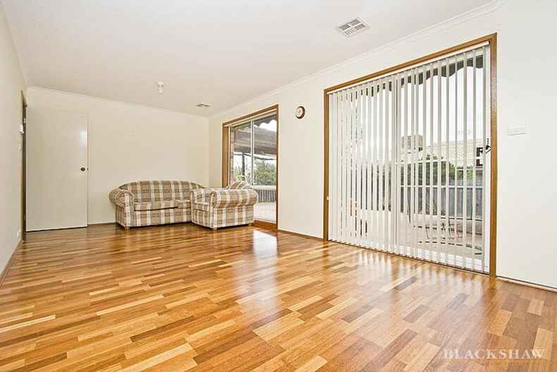 144 Julia Flynn Avenue Isaacs