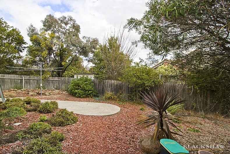 144 Julia Flynn Avenue Isaacs