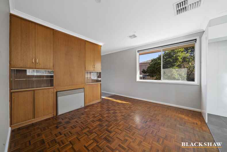 8 Cleland Street Latham 8 Cleland Street Latham