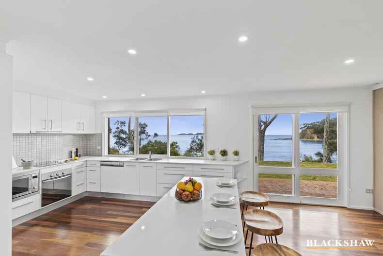 25 Bronte Crescent Sunshine Bay 25 Bronte Crescent Sunshine Bay