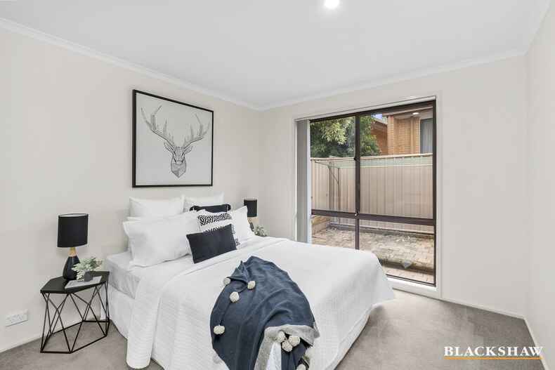 25 Summerville Crescent Florey 25 Summerville Crescent Florey