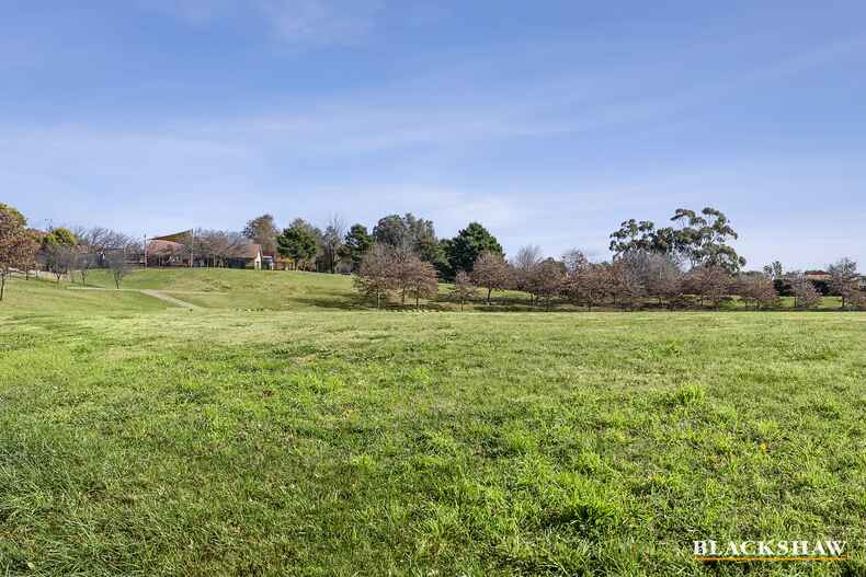 25 Summerville Crescent Florey 25 Summerville Crescent Florey