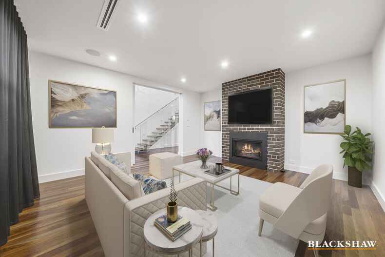 24 Ulysses Circuit Wright