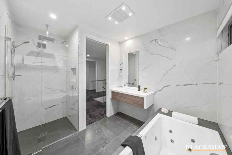 24 Ulysses Circuit Wright