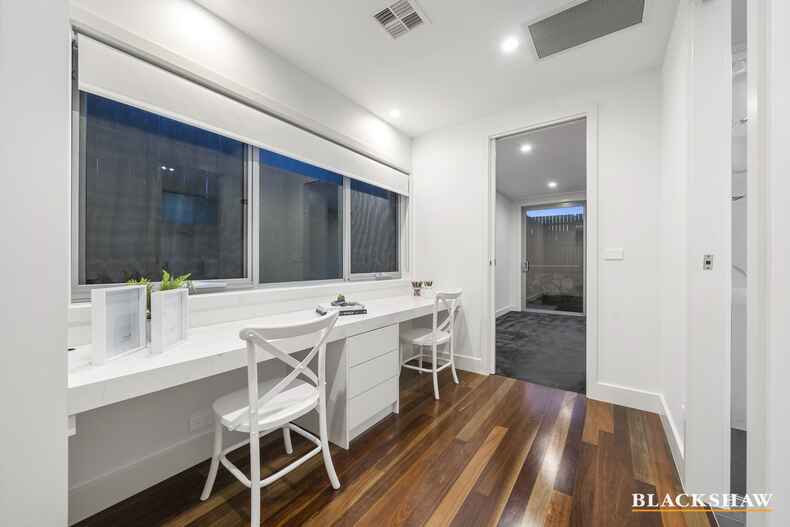 24 Ulysses Circuit Wright