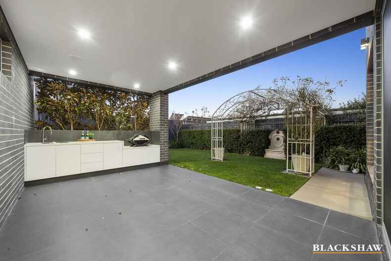 24 Ulysses Circuit Wright