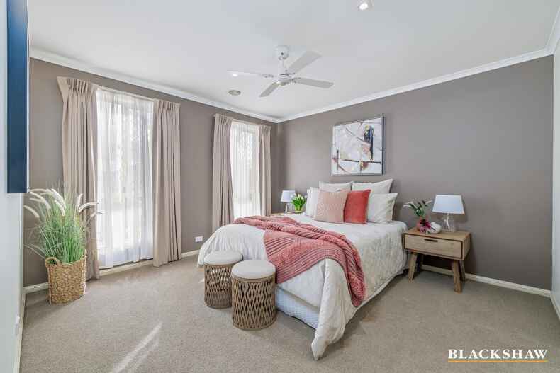 7 Hutchison Circuit Crestwood