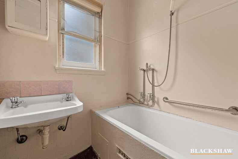 14 Tyson Street Ainslie