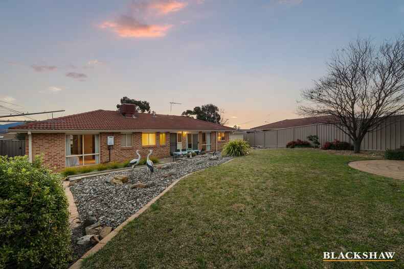 20 Denovan Circuit Calwell 20 Denovan Circuit Calwell