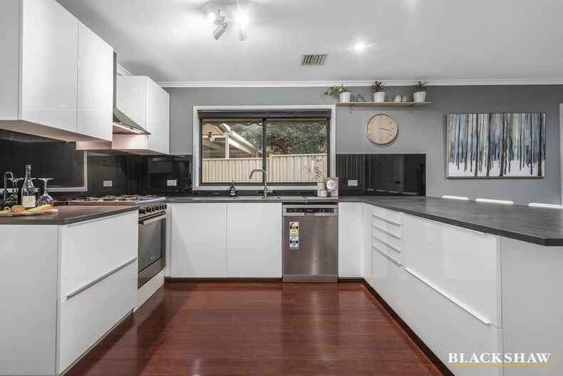 10 Tari Close Ngunnawal