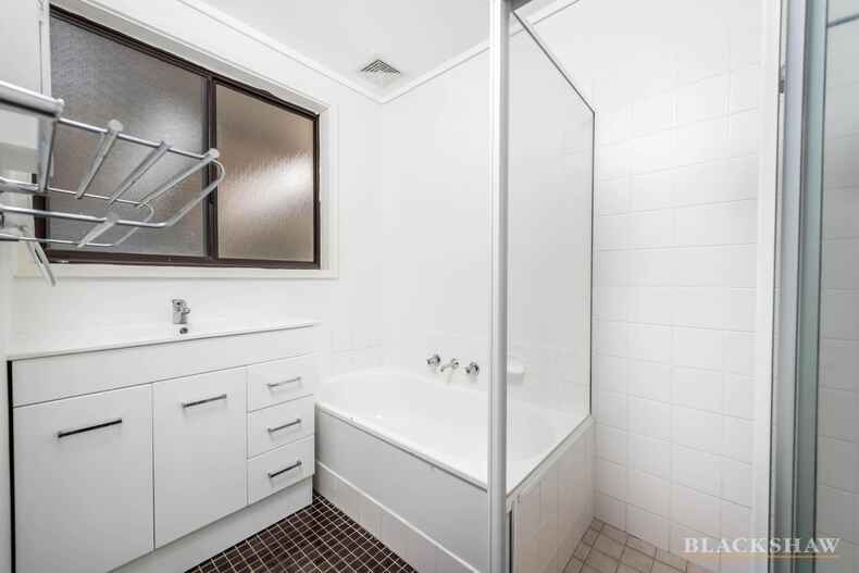 3 Lyall Crescent Kambah 3 Lyall Crescent Kambah