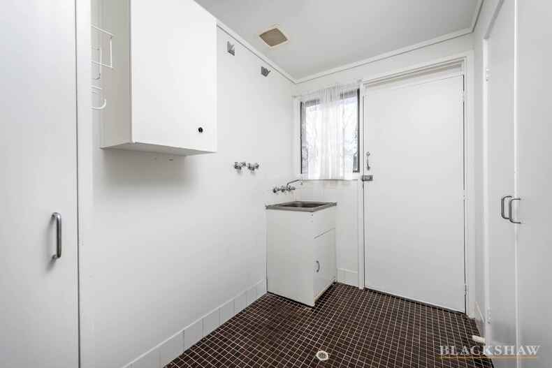 3 Lyall Crescent Kambah 3 Lyall Crescent Kambah