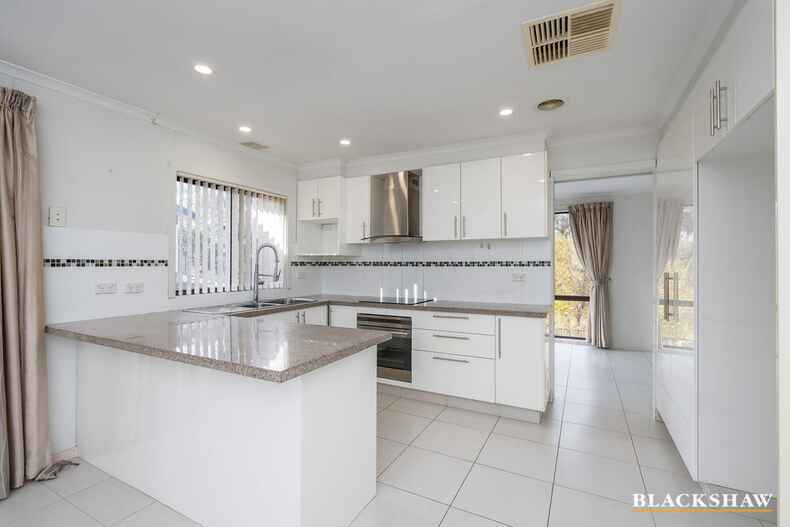 10 Callabonna Street Kaleen 10 Callabonna Street Kaleen