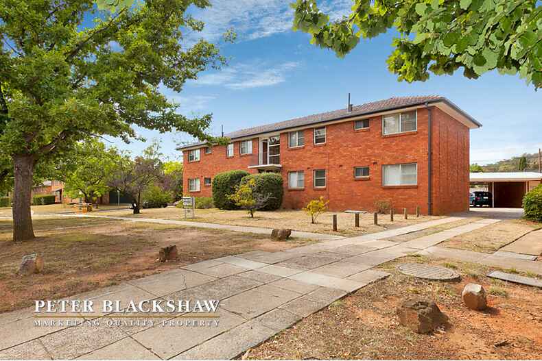 6/80 MacGregor Street Deakin