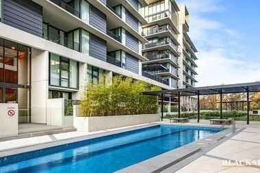 3/97 Eastern Valley Way Belconnen