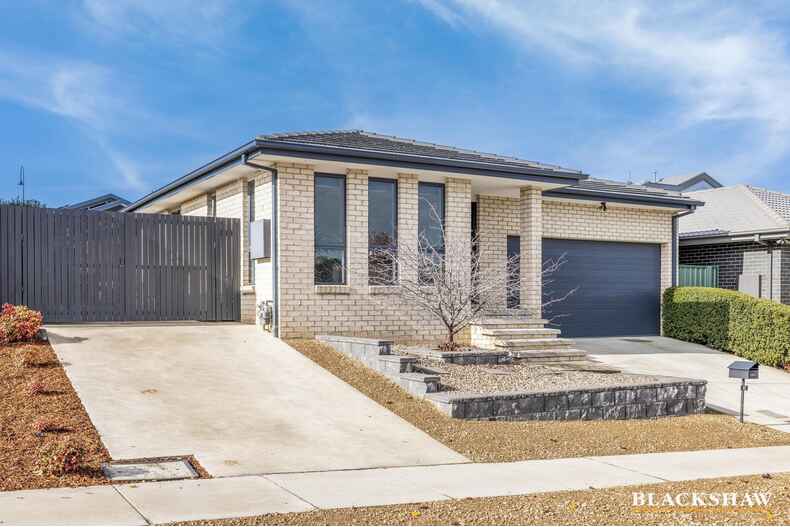 8 Wallabalooa Street Ngunnawal 8 Wallabalooa Street Ngunnawal