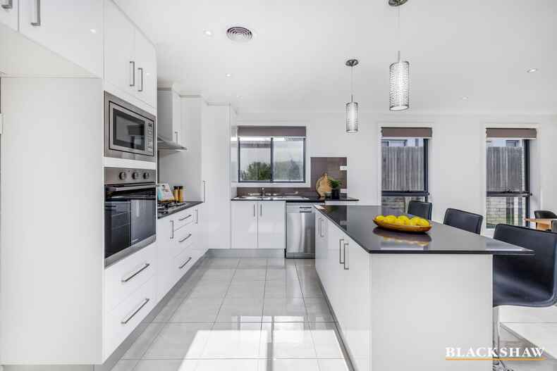 8 Wallabalooa Street Ngunnawal 8 Wallabalooa Street Ngunnawal