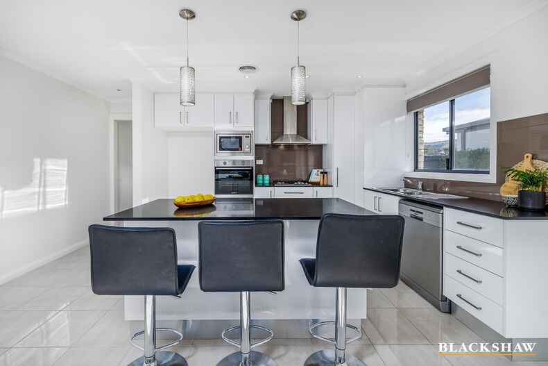 8 Wallabalooa Street Ngunnawal 8 Wallabalooa Street Ngunnawal