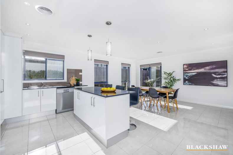8 Wallabalooa Street Ngunnawal 8 Wallabalooa Street Ngunnawal